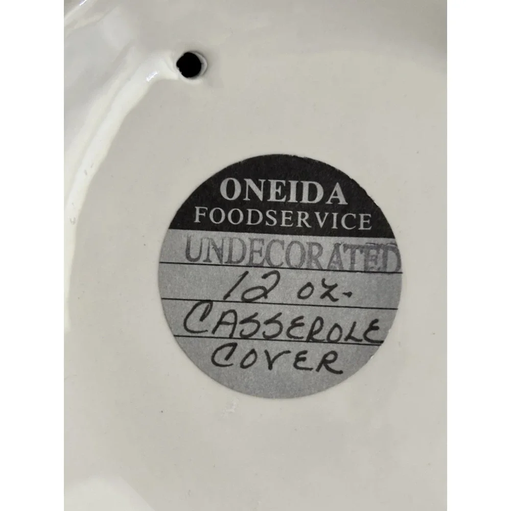Oneida 12 Oz Covered Crock‎ 2.5